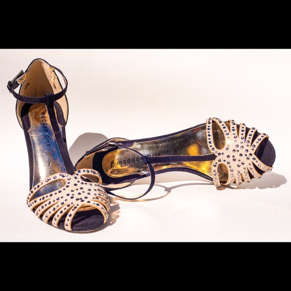 Madden Girl Bejeweled Like a Mirrorball Stilettos! - Picture 5 of 6